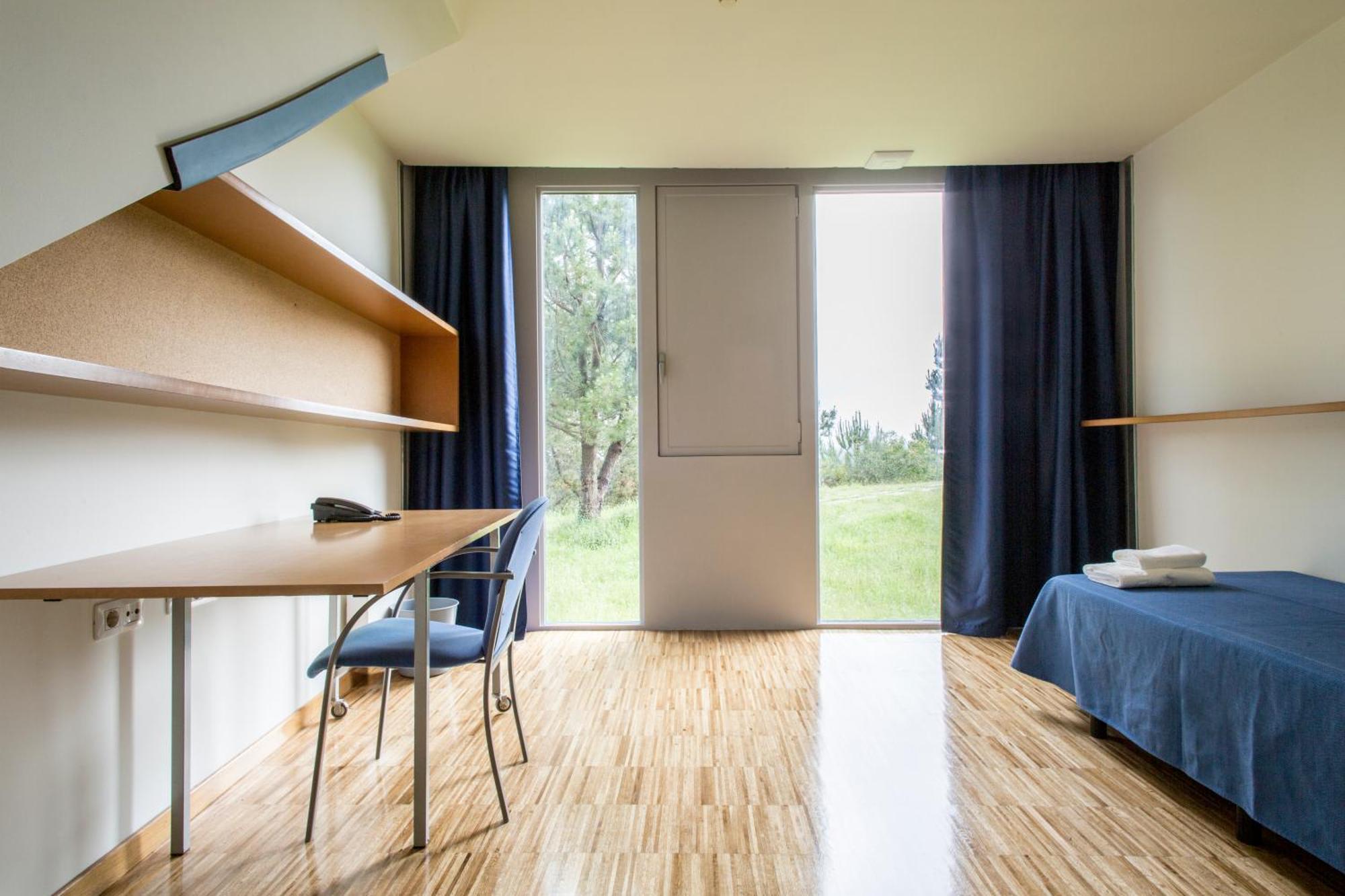 Residencia Universitaria Resa O Castro Vigo Exteriér fotografie